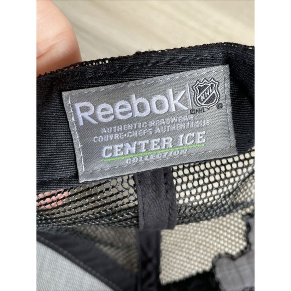 Reebok Chicago Blackhawks Center Ice Collection Stanley Cup Champions Hat 2013‎ - Picture 7 of 9